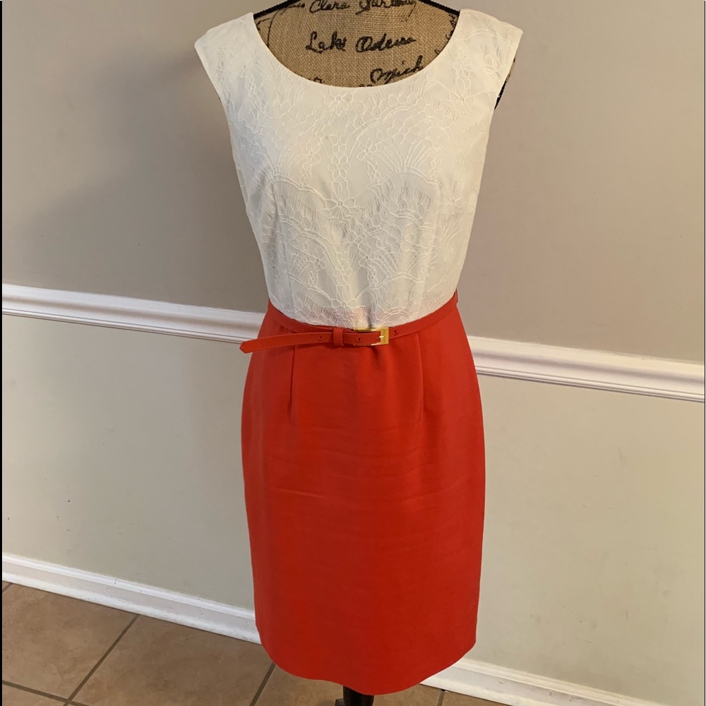 Lacey Chic Lady